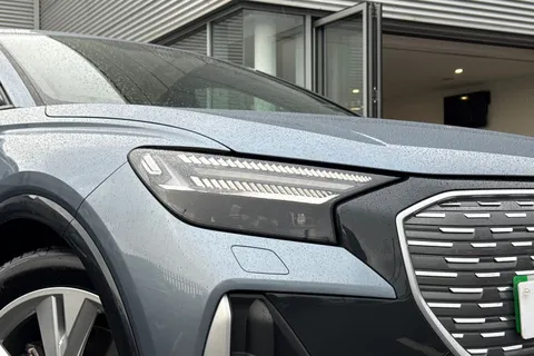 KY74EMX Audi Q4 e-tron Q4 Sportback S line 55 e-tron quattro 250,00 kW Thumbnail #18