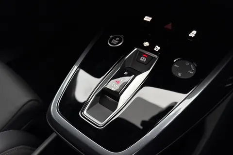 KY74EMX Audi Q4 e-tron Q4 Sportback S line 55 e-tron quattro 250,00 kW Thumbnail #21