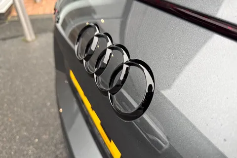 PY72BJE Audi TT RS RS Coup- Sport Edition 400 PS S tronic Thumbnail #34