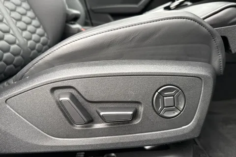 45 of 66 for Audi RS 3 RS 3 Sportback Vorsprung 400 PS S tronic