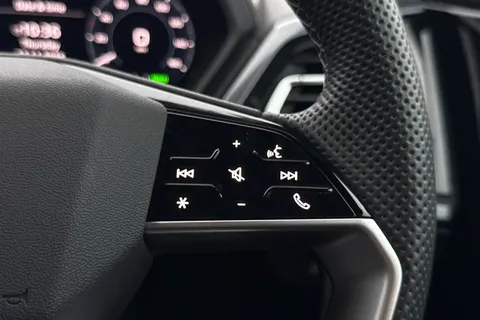 KY74EMX Audi Q4 e-tron Q4 Sportback S line 55 e-tron quattro 250,00 kW Thumbnail #52