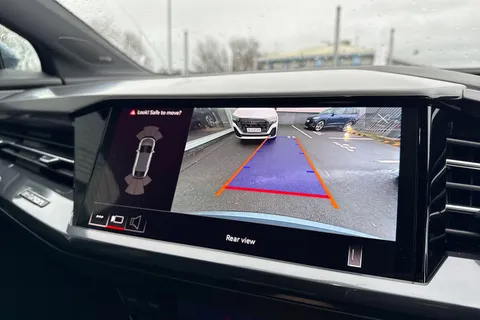 KY74EMX Audi Q4 e-tron Q4 Sportback S line 55 e-tron quattro 250,00 kW Thumbnail #56