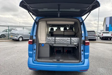 DF75PLU Volkswagen California Ocean T7 SWB 150PS 2.0 TDi DSG - 19' Alloys / Towbar Thumbnail #6