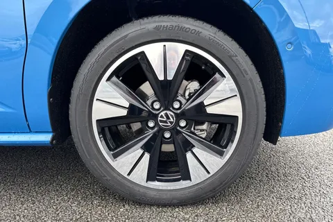 DF75PLU Volkswagen California Ocean T7 SWB 150PS 2.0 TDi DSG - 19' Alloys / Towbar Thumbnail #9