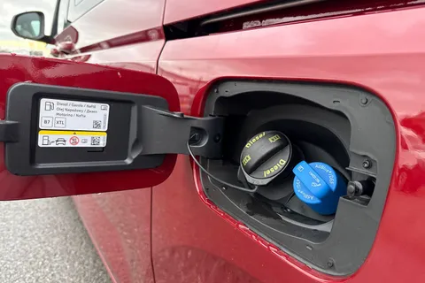 DF75TYU Volkswagen California Ocean T7 SWB 150PS  2.0 TDi DSG - 19' Alloys/Advanced Parking Thumbnail #25