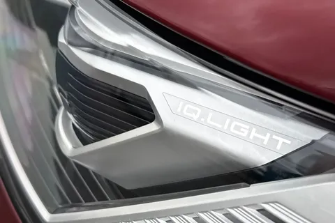 DF75TYU Volkswagen California Ocean T7 SWB 150PS  2.0 TDi DSG - 19' Alloys/Advanced Parking Thumbnail #32