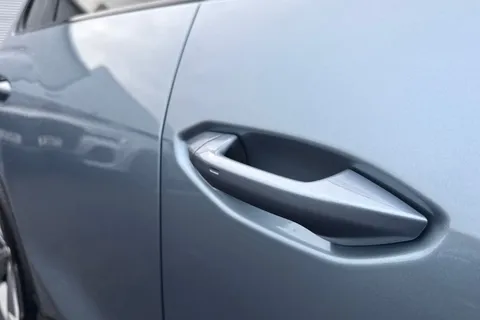 PN74JXC Audi Q4 e-tron Q4  Black Edition 45 e-tron  210,00 kW Thumbnail #30