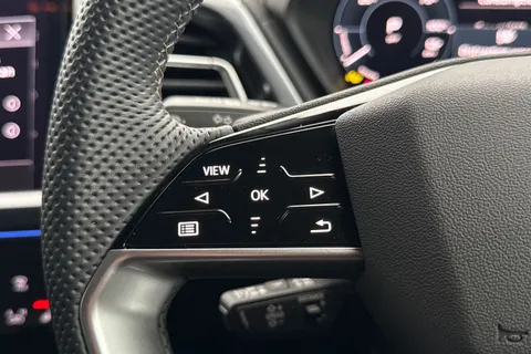 PN74JXC Audi Q4 e-tron Q4  Black Edition 45 e-tron  210,00 kW Thumbnail #51