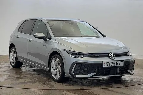 KY75RVT Volkswagen Golf 1.5 TSI 272 GTE eHybrid 5dr DSG⭐Head up Display, panoramic sunroof⭐ Thumbnail #1