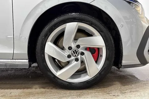 KY75RVT Volkswagen Golf 1.5 TSI 272 GTE eHybrid 5dr DSG⭐Head up Display, panoramic sunroof⭐ Thumbnail #6