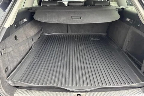 10 of 63 for Audi A6 Allroad 3.0 TDI V6 S Tronic quattro Euro 6 (s/s) 5dr