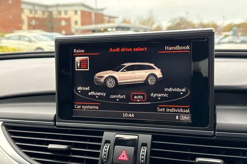 52 of 63 for Audi A6 Allroad 3.0 TDI V6 S Tronic quattro Euro 6 (s/s) 5dr