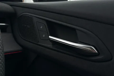  Audi Q3 2.0 TFSI Launch Edition Plus Sportback S Tronic quattro Euro 6 (s/s) 5dr Thumbnail #18