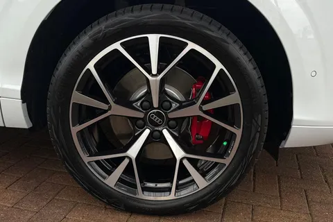  Audi Q3 2.0 TFSI Launch Edition Plus Sportback S Tronic quattro Euro 6 (s/s) 5dr Thumbnail #24