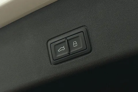  Audi Q3 2.0 TFSI Launch Edition Plus Sportback S Tronic quattro Euro 6 (s/s) 5dr Thumbnail #27