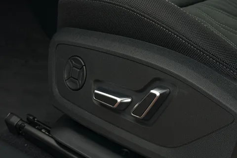  Audi Q3 2.0 TFSI Launch Edition Plus Sportback S Tronic quattro Euro 6 (s/s) 5dr Thumbnail #34