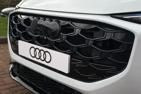  Audi Q3 2.0 TFSI Launch Edition Plus Sportback S Tronic quattro Euro 6 (s/s) 5dr Thumbnail #56