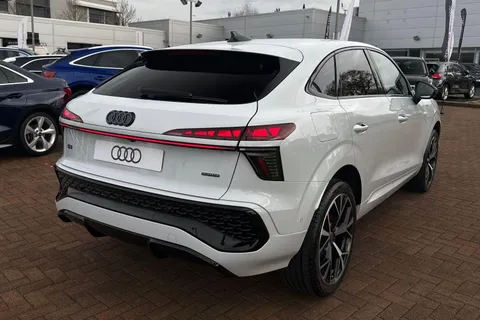  Audi Q3 2.0 TFSI Launch Edition Plus Sportback S Tronic quattro Euro 6 (s/s) 5dr Thumbnail #59