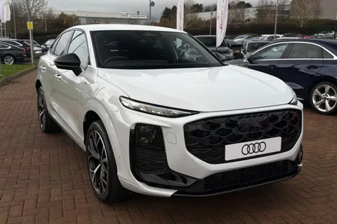  Audi Q3 2.0 TFSI Launch Edition Plus Sportback S Tronic quattro Euro 6 (s/s) 5dr Thumbnail #61