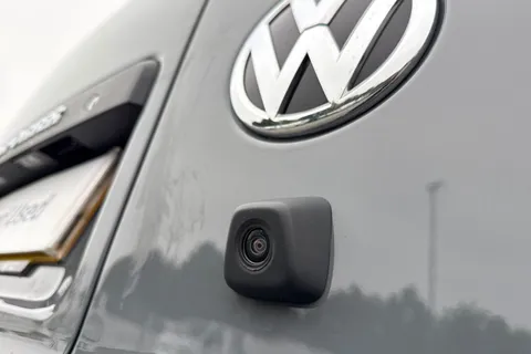 DG74EOR Volkswagen Transporter 2.0 TDI 110 Highline Van Thumbnail #32