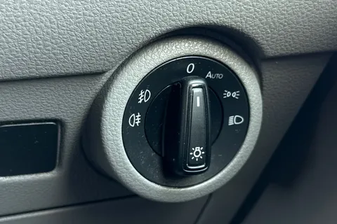 DE74BMV Volkswagen Transporter 2.0 TDI 110 Highline Van Thumbnail #35