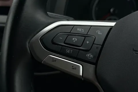 DG74EOR Volkswagen Transporter 2.0 TDI 110 Highline Van Thumbnail #44