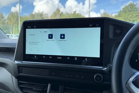 DG25EDC Volkswagen Transporter 2.0 TDI 150 Commerce Plus Van Thumbnail #51