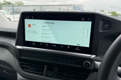 DE25KRO Volkswagen Transporter 2.0 TDI 150 Commerce Plus Van Thumbnail #55