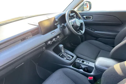 9 of 50 for Honda HR-V 1.5 h i-MMD Elegance CVT Euro 6 (s/s) 5dr