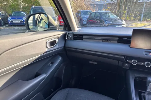 15 of 50 for Honda HR-V 1.5 h i-MMD Elegance CVT Euro 6 (s/s) 5dr