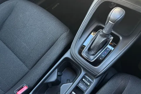 20 of 50 for Honda HR-V 1.5 h i-MMD Elegance CVT Euro 6 (s/s) 5dr