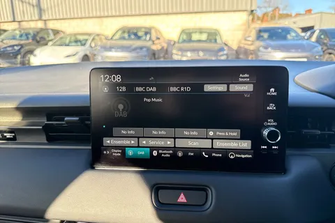 32 of 50 for Honda HR-V 1.5 h i-MMD Elegance CVT Euro 6 (s/s) 5dr