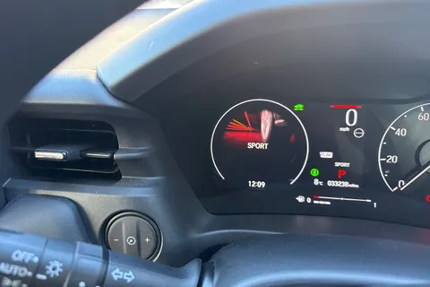 39 of 50 for Honda HR-V 1.5 h i-MMD Elegance CVT Euro 6 (s/s) 5dr