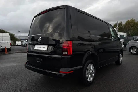 DG74ECC Volkswagen Transporter 2.0 TDI 110 Highline Van Thumbnail #31