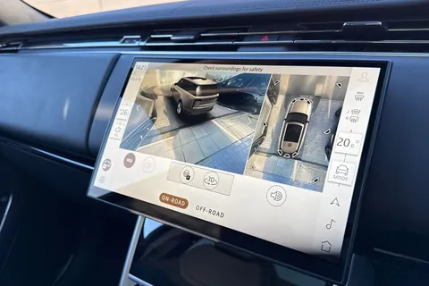 12 of 50 for Land Rover Range Rover 3.0 D300 HSE 5dr