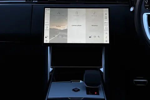 14 of 50 for Land Rover Range Rover 3.0 D300 HSE 5dr