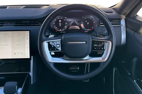 15 of 50 for Land Rover Range Rover 3.0 D300 HSE 5dr