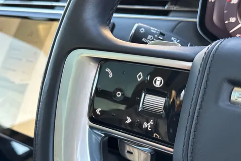 34 of 50 for Land Rover Range Rover 3.0 D300 HSE 5dr