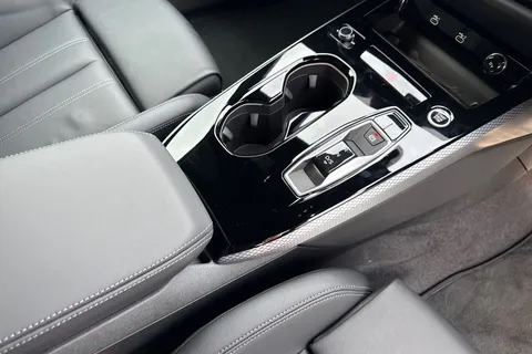 22 of 60 for Audi A5 Avant 2.0 TDI S line S Tronic Euro 6 (s/s) 5dr