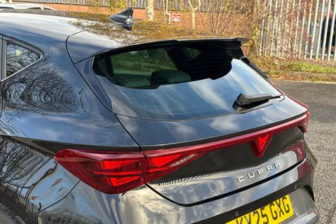 KY25GXG CUPRA Leon 2.0 TSI VZ3 DSG Euro 6 (s/s) 5dr Thumbnail #8