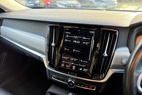 RE20APV Volvo V90 2.0 D4 Momentum Plus Auto Euro 6 (s/s) 5dr Thumbnail #34