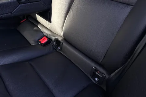 RE20APV Volvo V90 2.0 D4 Momentum Plus Auto Euro 6 (s/s) 5dr Thumbnail #44