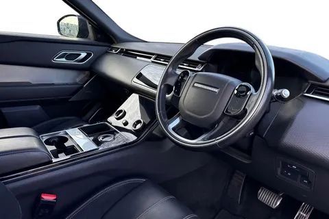 14 of 45 for Land Rover Range Rover Velar 2.0 P250 R-Dynamic SE Auto 4WD Euro 6 (s/s) 5dr