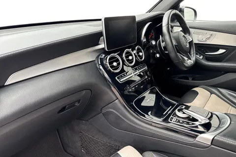 MV68LVE Mercedes-Benz Glc 4.0 GLC63 V8 BiTurbo AMG SpdS MCT 4MATIC+ Euro 6 (s/s) 5dr Thumbnail #15