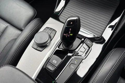 SH69TXR BMW X4 3.0 M40i Auto xDrive Euro 6 (s/s) 5dr Thumbnail #24