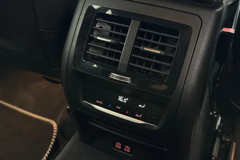 SH69TXR BMW X4 3.0 M40i Auto xDrive Euro 6 (s/s) 5dr Thumbnail #42