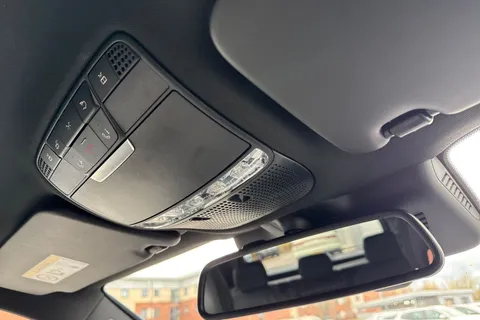 MV68LVE Mercedes-Benz Glc 4.0 GLC63 V8 BiTurbo AMG SpdS MCT 4MATIC+ Euro 6 (s/s) 5dr Thumbnail #60