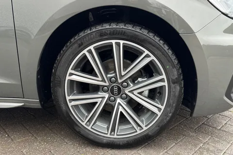 Audi A1 1.0 TFSI 30 S line Sportback Euro 6 (s/s) 5dr Thumbnail #10