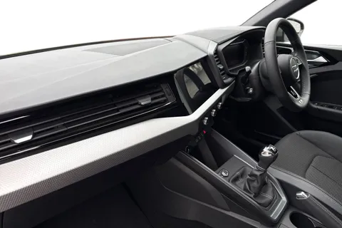 Audi A1 1.0 TFSI 30 S line Sportback Euro 6 (s/s) 5dr Thumbnail #15