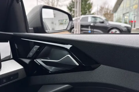 Audi A1 1.0 TFSI 30 S line Sportback Euro 6 (s/s) 5dr Thumbnail #21